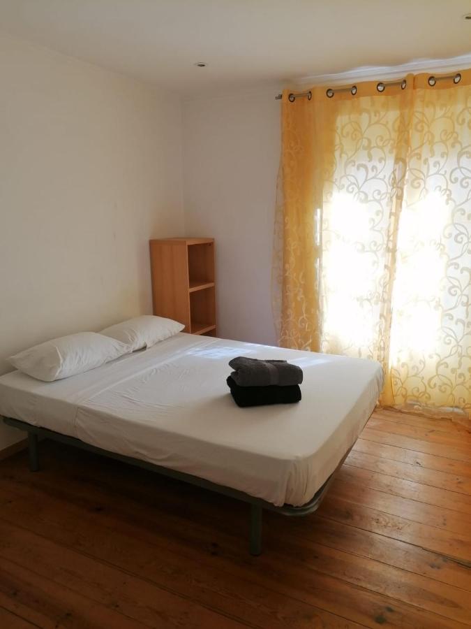 Bica Mini Hostel Lisboa Exteriör bild